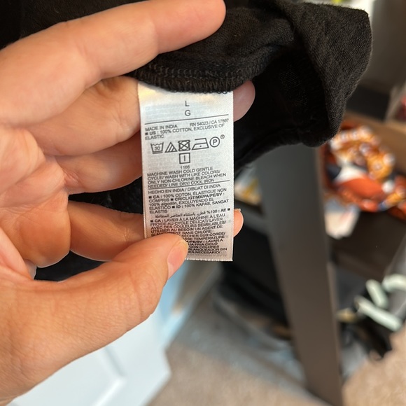 NWT Babydoll tank with shoulder ties - Picture 5 of 5